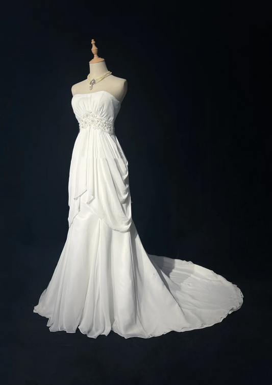 Retro Brautkleid 1960er Jahre A-Linie trägerlos ärmellos Chiffon Plissee Perlen lange weiße Brautkleider elegante Brautkleider DH1119