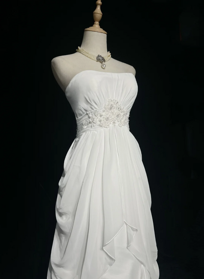 Retro Brautkleid 1960er Jahre A-Linie trägerlos ärmellos Chiffon Plissee Perlen lange weiße Brautkleider elegante Brautkleider DH1119