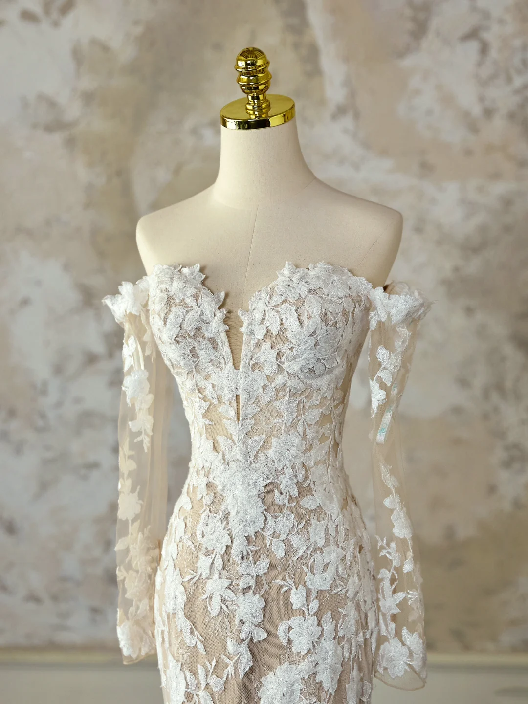 Bescheidenes Brautkleid Meerjungfrau aus der Schulter weiß mit langen Ärmeln Tüll Spitze Brautkleider elegante Brautkleider DH1132