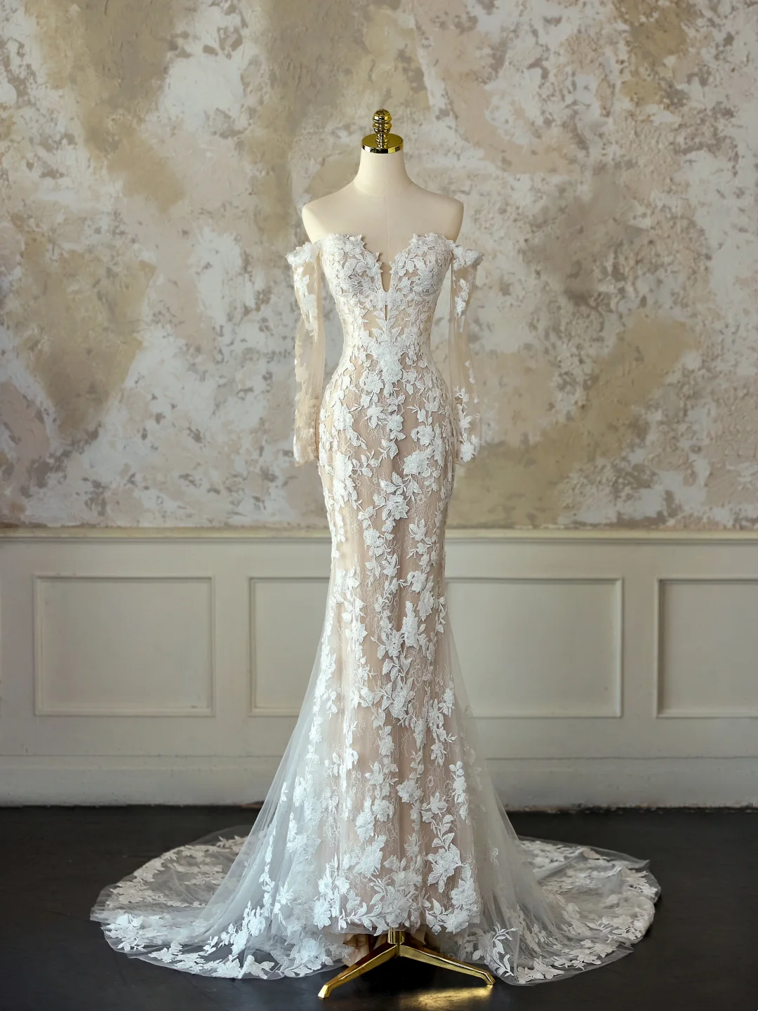 Bescheidenes Brautkleid Meerjungfrau aus der Schulter weiß mit langen Ärmeln Tüll Spitze Brautkleider elegante Brautkleider DH1132