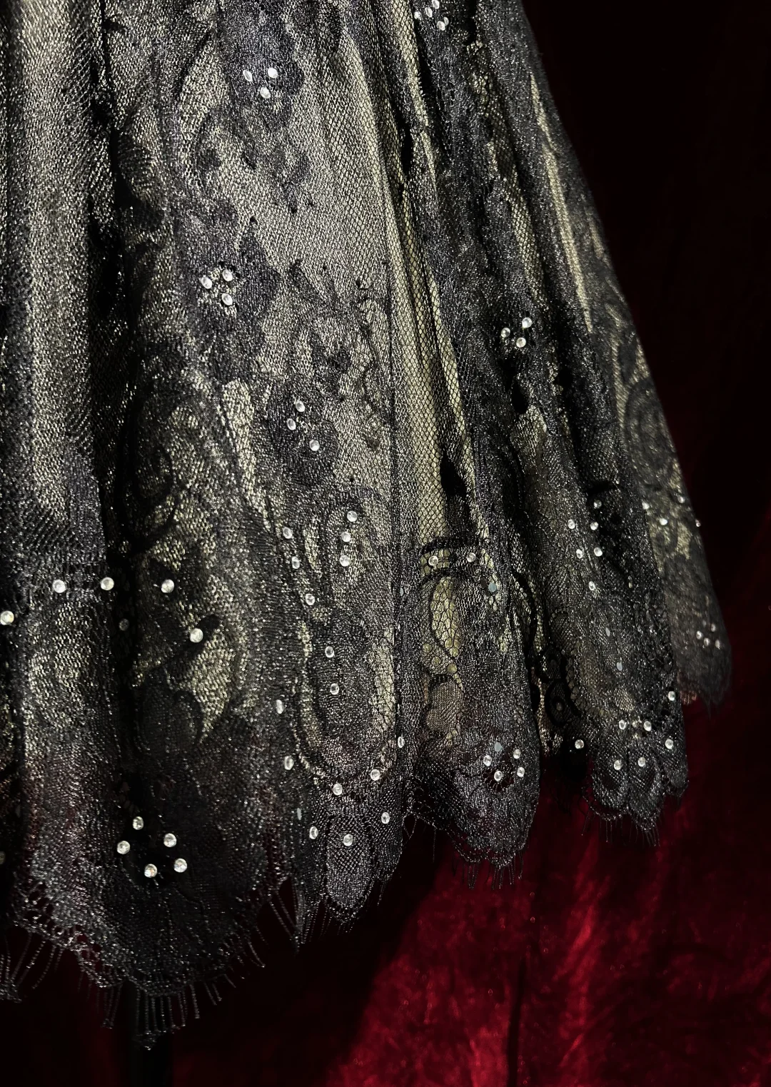Robe de bal vintage à épaules dénudées, en tulle noir et dentelle, tenue de soirée formelle pour la 8e année, tenue d'été pour le collège, tenue Hoco pour le 20e anniversaire, DH1157