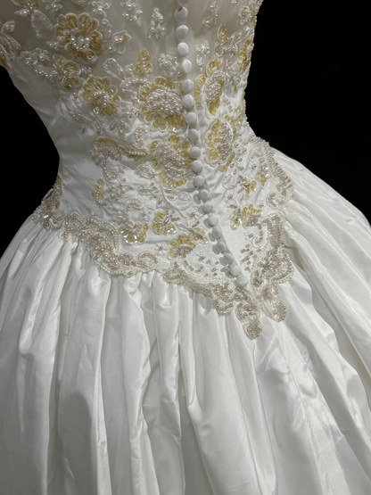 Unique Bridal Gown Ball Gown Off The Shoulder White Short Sleeves Lace Wedding Dresses Vintage 80s Wedding Gowns DH1258