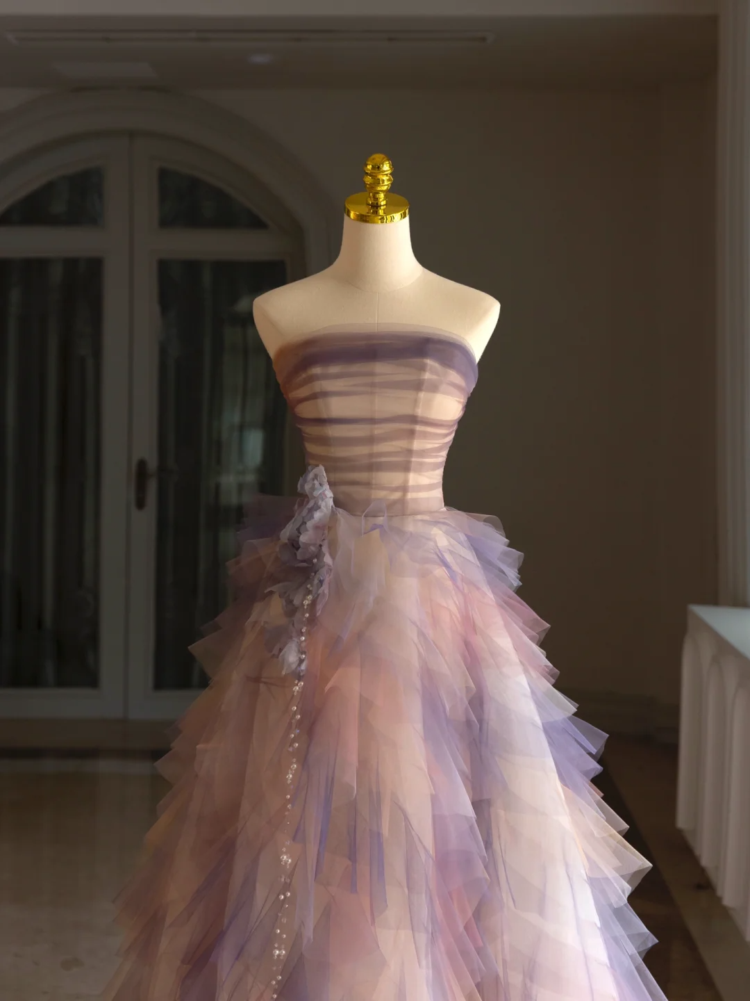 Luxus Ballkleid Trägerloses Ärmelloses Tüll Quinceanera Kleid Formale Kleider Vestido De 15 Anos Sweet 16 Kleid DH1293