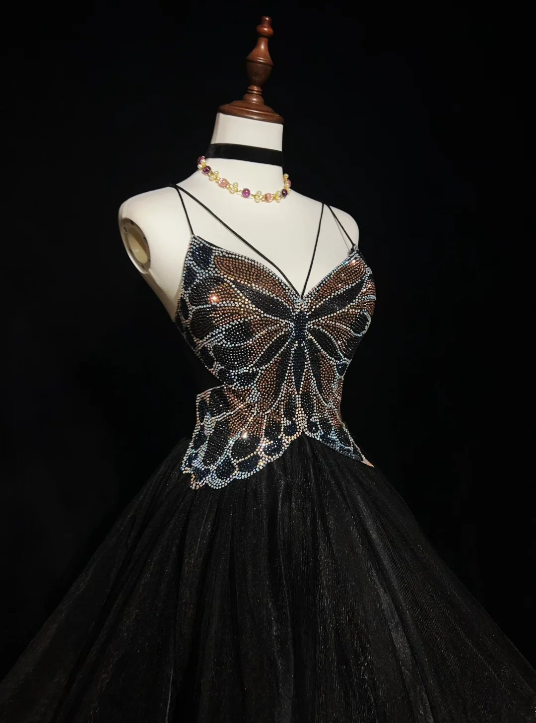 Süßes Ballkleid mit Spaghettiträgern, schwarzem Tüll, rückenfrei, kurz, Mini, formelles Homecoming-Kleid für die 8. Klasse, Cocktail-Abendkleid für die Mittelschule, Hoco-Outfits DH1455