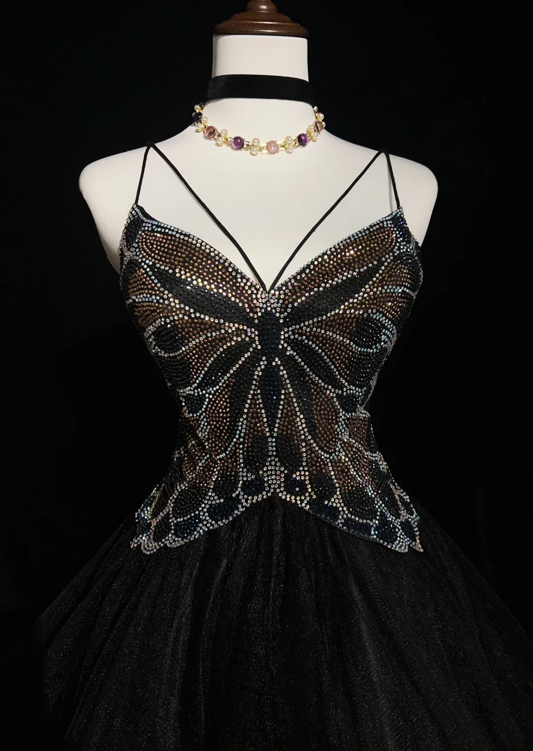 Süßes Ballkleid mit Spaghettiträgern, schwarzem Tüll, rückenfrei, kurz, Mini, formelles Homecoming-Kleid für die 8. Klasse, Cocktail-Abendkleid für die Mittelschule, Hoco-Outfits DH1455