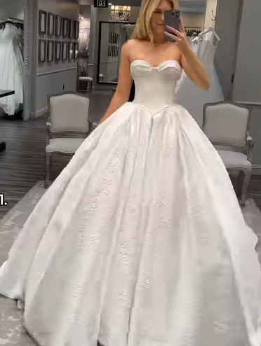Retro Ballkleid Schatz Ärmelloses Weißes Satin Brautkleid Bescheidene Brautkleider Prinzessin Brautkleider DH1476