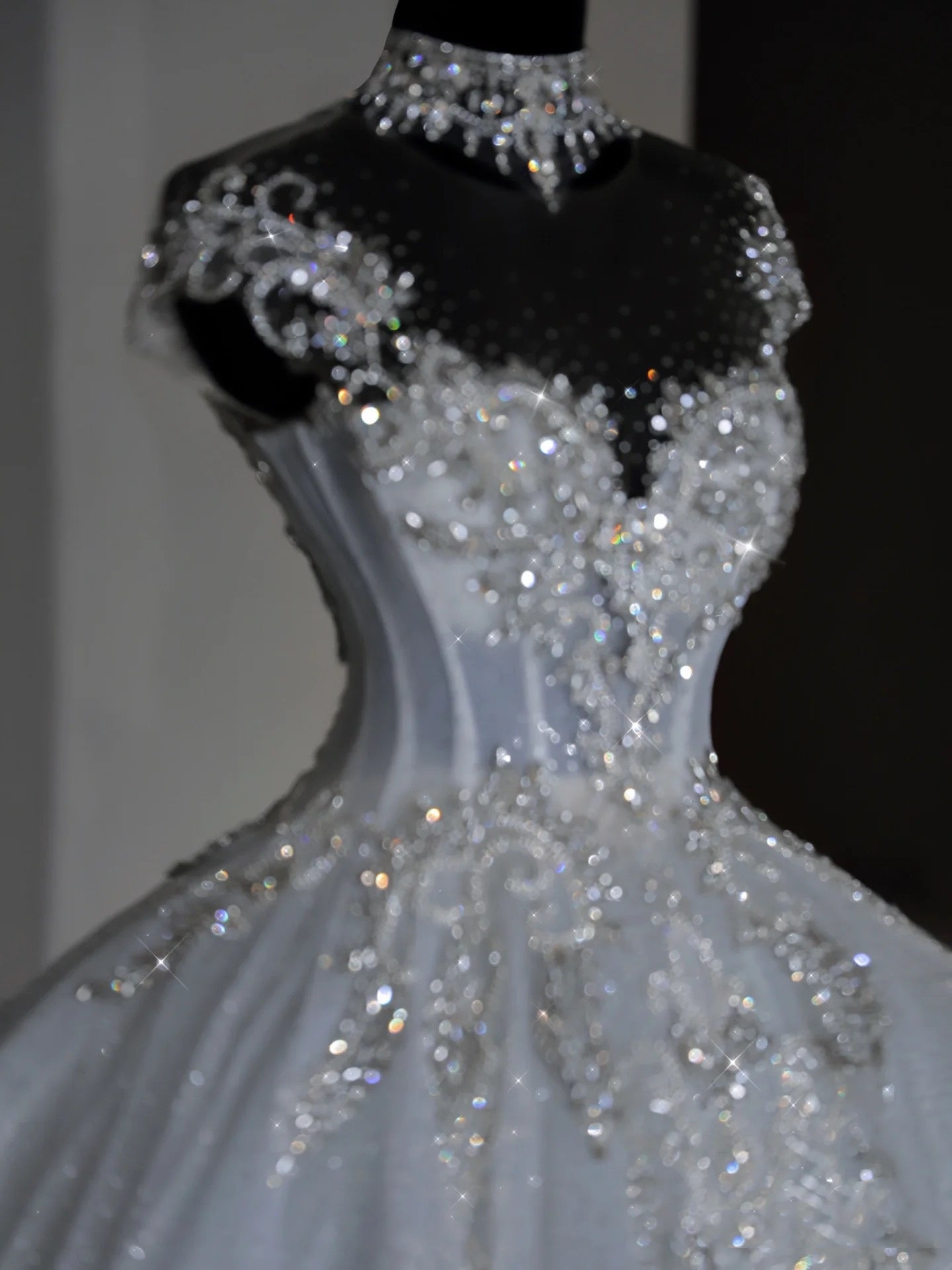 Einzigartiges Brautkleid Ballkleid Scoop Weiß Pailletten Lange Brautkleider Luxus Brautkleid Brautkleider DH1519