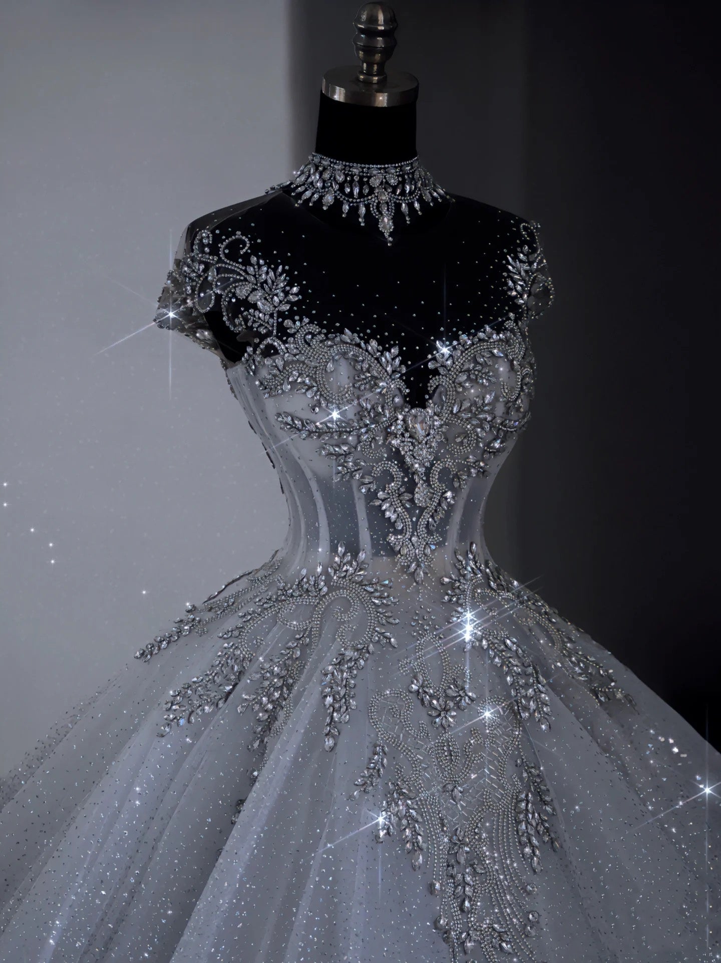 Einzigartiges Brautkleid Ballkleid Scoop Weiß Pailletten Lange Brautkleider Luxus Brautkleid Brautkleider DH1519
