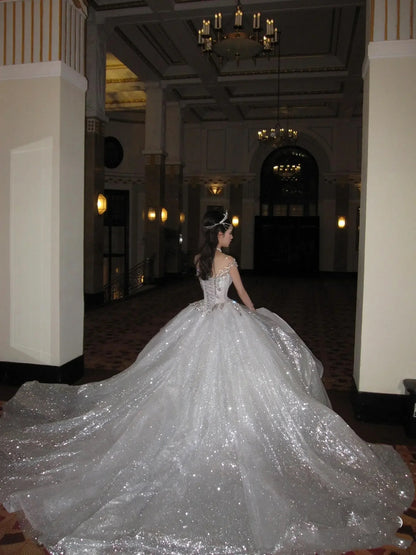 Einzigartiges Brautkleid Ballkleid Scoop Weiß Pailletten Lange Brautkleider Luxus Brautkleid Brautkleider DH1519