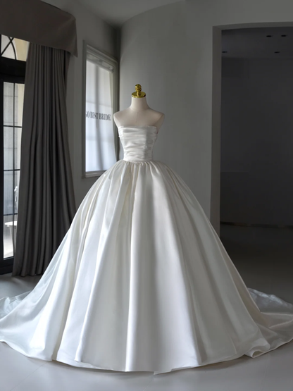 Prinzessin Brautkleid Ballkleid Trägerloses Satin Brautkleid Mit Rüschen Weiße Brautkleider Einfache Brautkleider DH1552