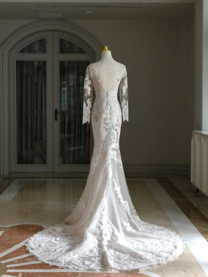 Luxus Meerjungfrau V-Ausschnitt Lange Ärmel Spitze Weißes Hochzeitskleid Bescheidene Hochzeitskleider Prinzessin Hochzeitskleider DH1558