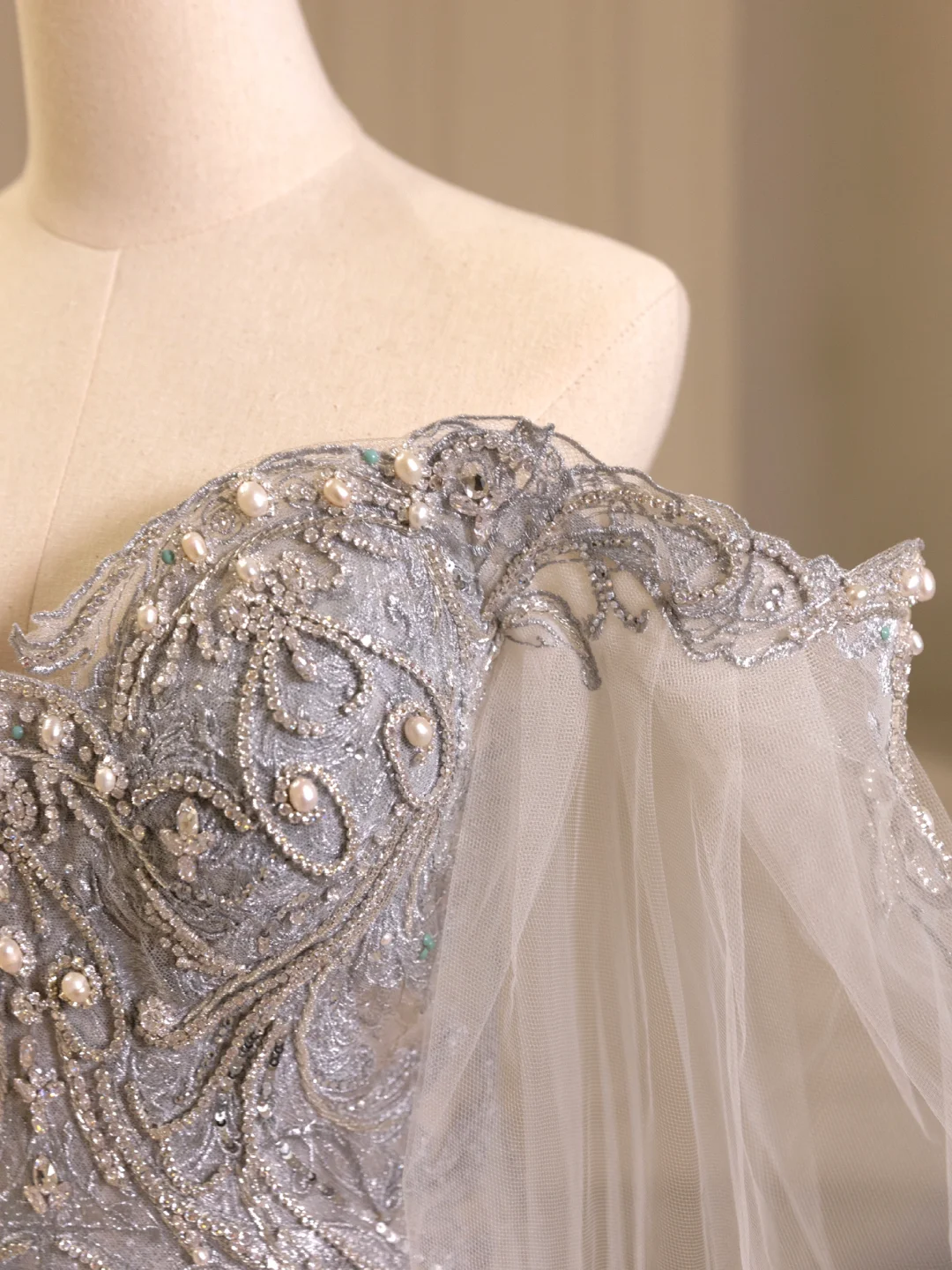 Prinzessin Brautkleid Meerjungfrau Schulterfrei Spitze Tüll Brautkleid Mit Langen Ärmeln Brautkleider Bescheidene Brautkleider DH1564