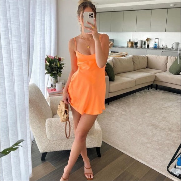 Modest A line Spaghetti Straps Orange Satin Short Formal 8th Grade Homecoming Dresses Middle School Semi Mini Formal Hoco Dress Backless Cocktail Outfits DH1722