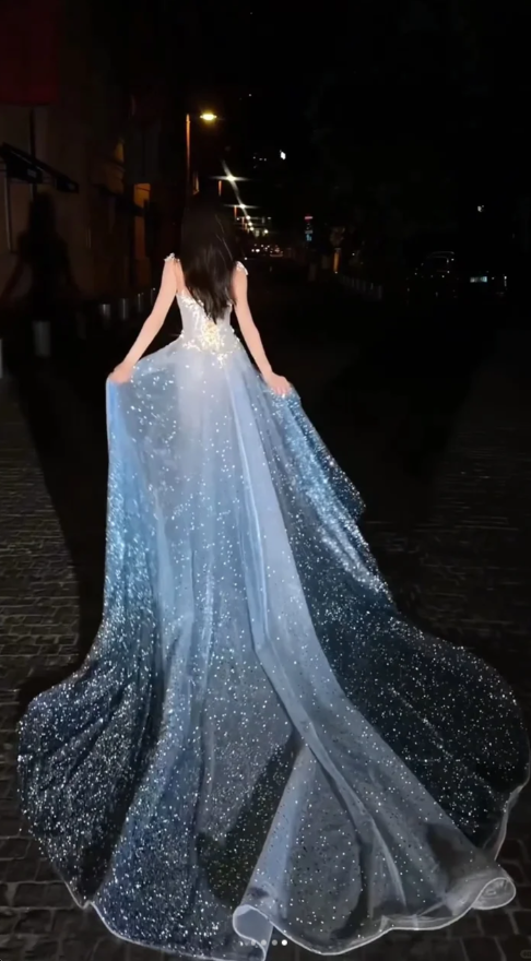 Luxus Meerjungfrau High Neck Hellhimmelblau Brautkleid Bescheidene Brautkleider Prinzessin Brautkleider DH1778