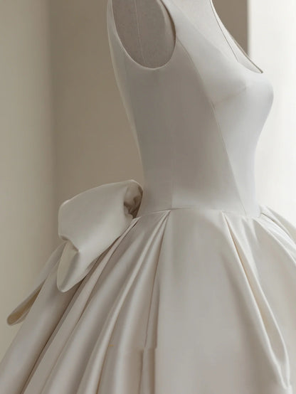 Romantisches Brautkleid Brautkleid Ballkleid Square Neck Satin Brautkleid Elfenbein Brautkleider Bescheidene Brautkleider DH1781