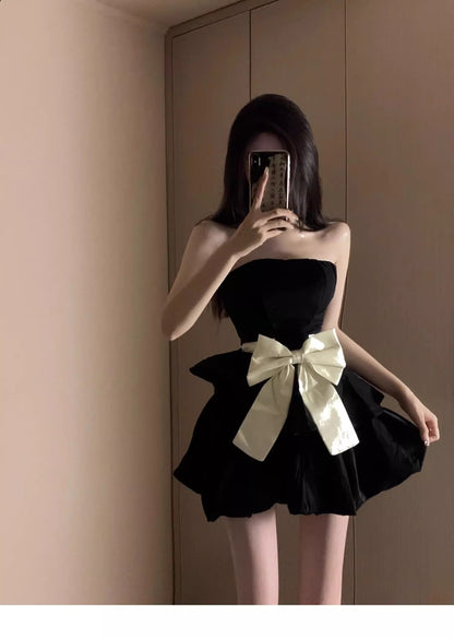 Classy Ball Gown Strapless Little Black Dress Short Mini Formal 8th Grade Homecoming Dresses Middle School Hoco Court Dress 21st Birthday Dress Hoco Outfits DH1799