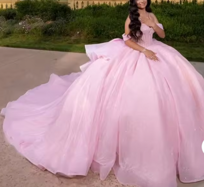 Hübsches Ballkleid aus der Schulter rosa Tüll lange Quinceanera Kleid formale Kleider Vestido de 15 Anos Sweet 16 Kleid DH1841