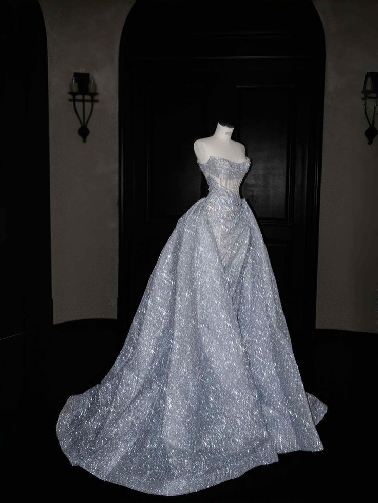 Sexy Meerjungfrau Trägerloses Silbergrau Pailletten Lange Ballkleider Partykleid 20. Geburtstag Outfits Abschlusskleider DH1896