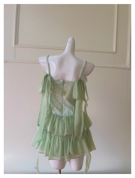 Cute A Line Spaghetti Straps Sage Green Chiffon Grad Dress Inspo Short Mini Formal 8th Grade Homecoming Dresses High School Hoco Court Dress Graduation Dress Hoco Outfits D1901