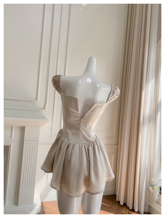 Simple A Line Square Champagne Chiffon Short Mini Formal 8th Grade Homecoming Dresses High School Hoco Court Dress Graduation Dress Cocktail Outfits DH1902