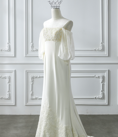 Romantisches Brautkleid Brautkleid A-Linie Square Neck Satin Brautkleid Elfenbein Brautkleider Bescheidene Brautkleider DH2038
