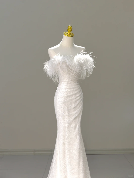 Prinzessin Brautkleid Meerjungfrau aus der Schulter weiße Pailletten Federn Brautkleid Brautkleider bescheidene Brautkleider DH2039