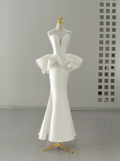 Unique Wedding Dress Mermaid Sweetheart Satin White Sleeveless Long Wedding Dresses Bridal Gowns DH2053