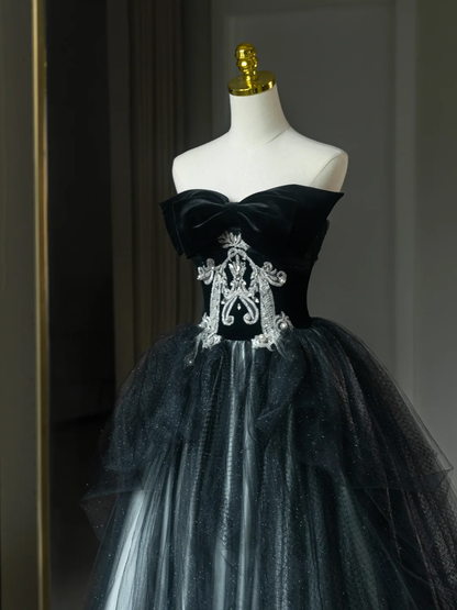 Pretty Ball Gown Strapless Black Tulle Long Lace Quinceanera Dress Formal Gowns Sweet 17 Dresses Vestido De 15 Anos Sweet 16 Dress DH2064