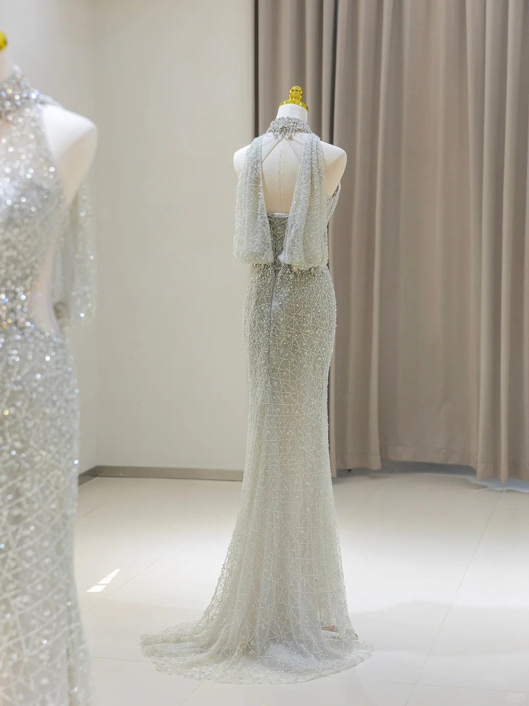 Sexy Meerjungfrau High Neck Silber Grau Pailletten Lange Ballkleider Partykleid 20. Geburtstag Outfits Abschlusskleider DH2079