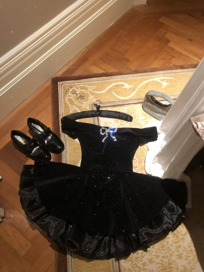 Sexy Ball Gown Off The Shoulder Black Velvet Short Formal 8th Grade Homecoming Dresses Summer Middle School Hoco Dress 6th Grade Graduation Outfits DH2098