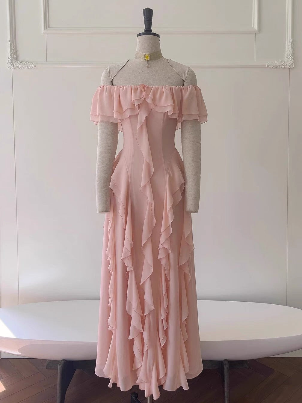 Sexy A-Linie aus der Schulter Blush Pink Chiffon Lange Ballkleider Partykleid 20. Geburtstag Outfits Abschlusskleider DH2119