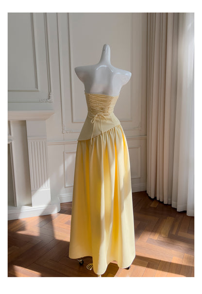 Einfaches A-Linien-trägerloses gelbes Chiffon-langes Ballkleid Partykleid 20. Geburtstags-Outfits Abschlusskleider DH217