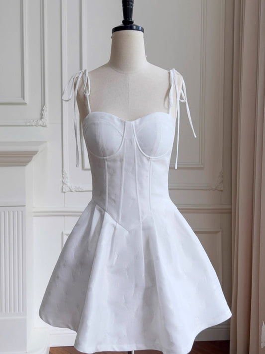 Modest A Line Spaghetti Straps White Satin Short Formal Homecoming Dress Middle School Short 20th Birthday Outfits Graduation Dress Cocktail Dresses DH2197