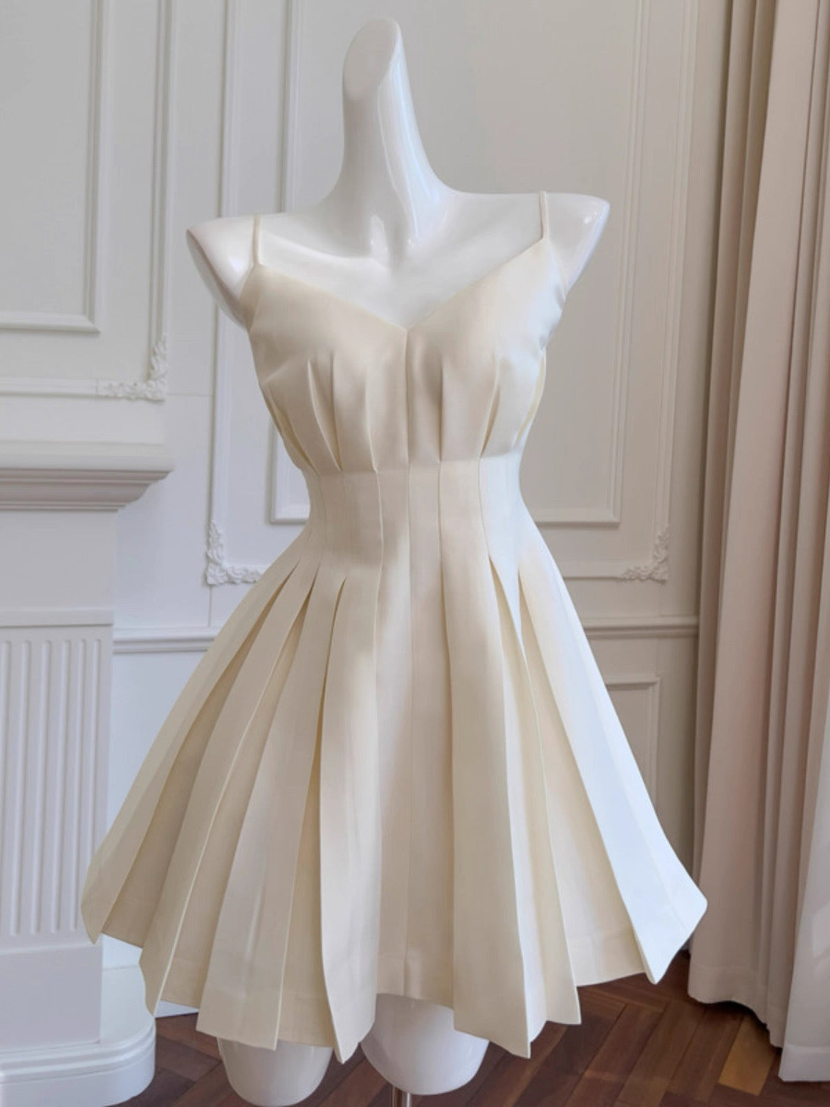 Aesthetic A Line Spaghetti Straps Satin Mini Formal Homecoming Dress Short Cocktail Outfits Graduation Dress Hoco Dress DH2204