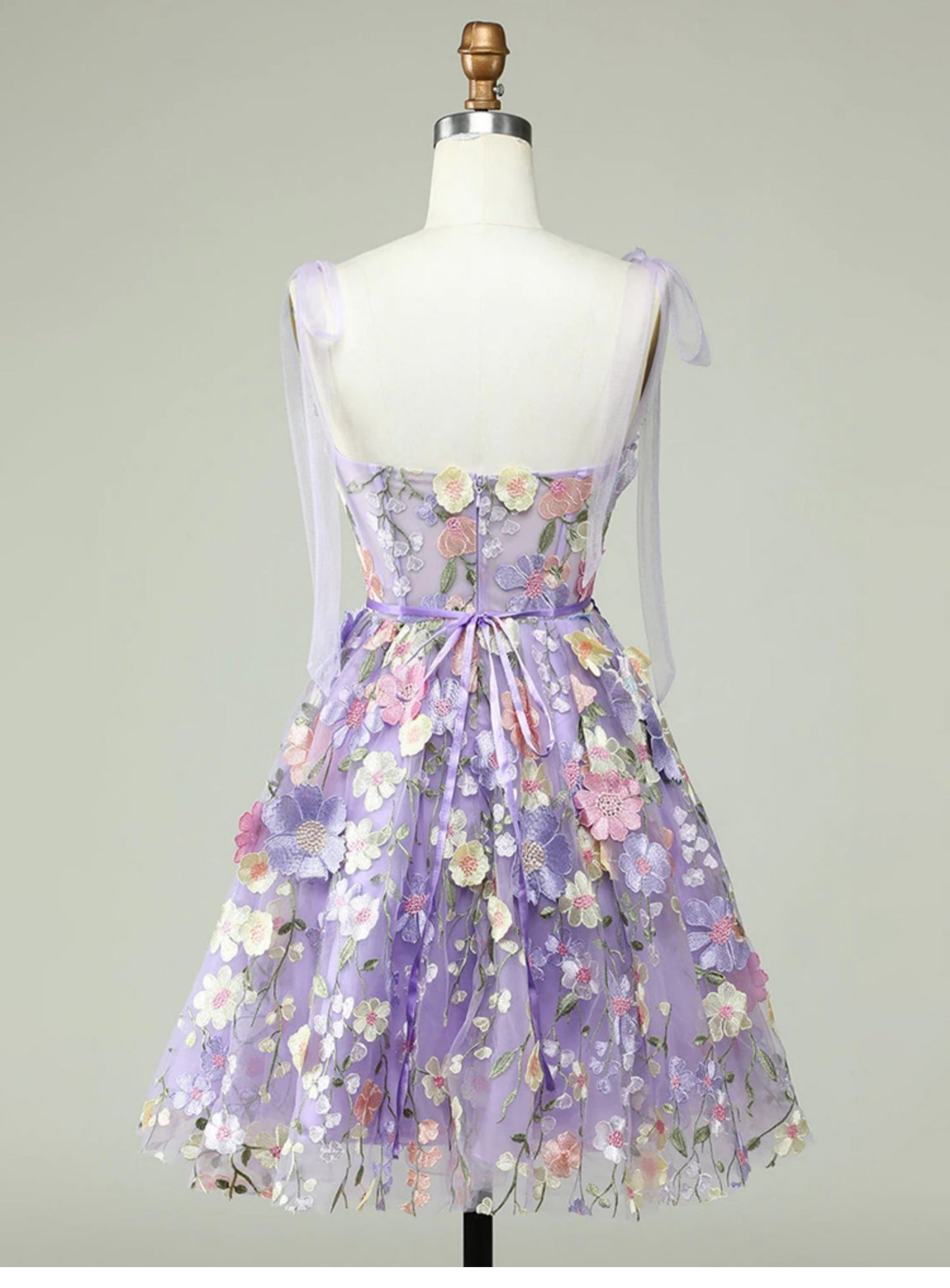 Cute A Line Spaghetti Straps Lilac Tulle Lace Formal Homecoming Dresses 18th Birthday Outfits Graduation Dress Short Mini Hoco Dresses DH2538