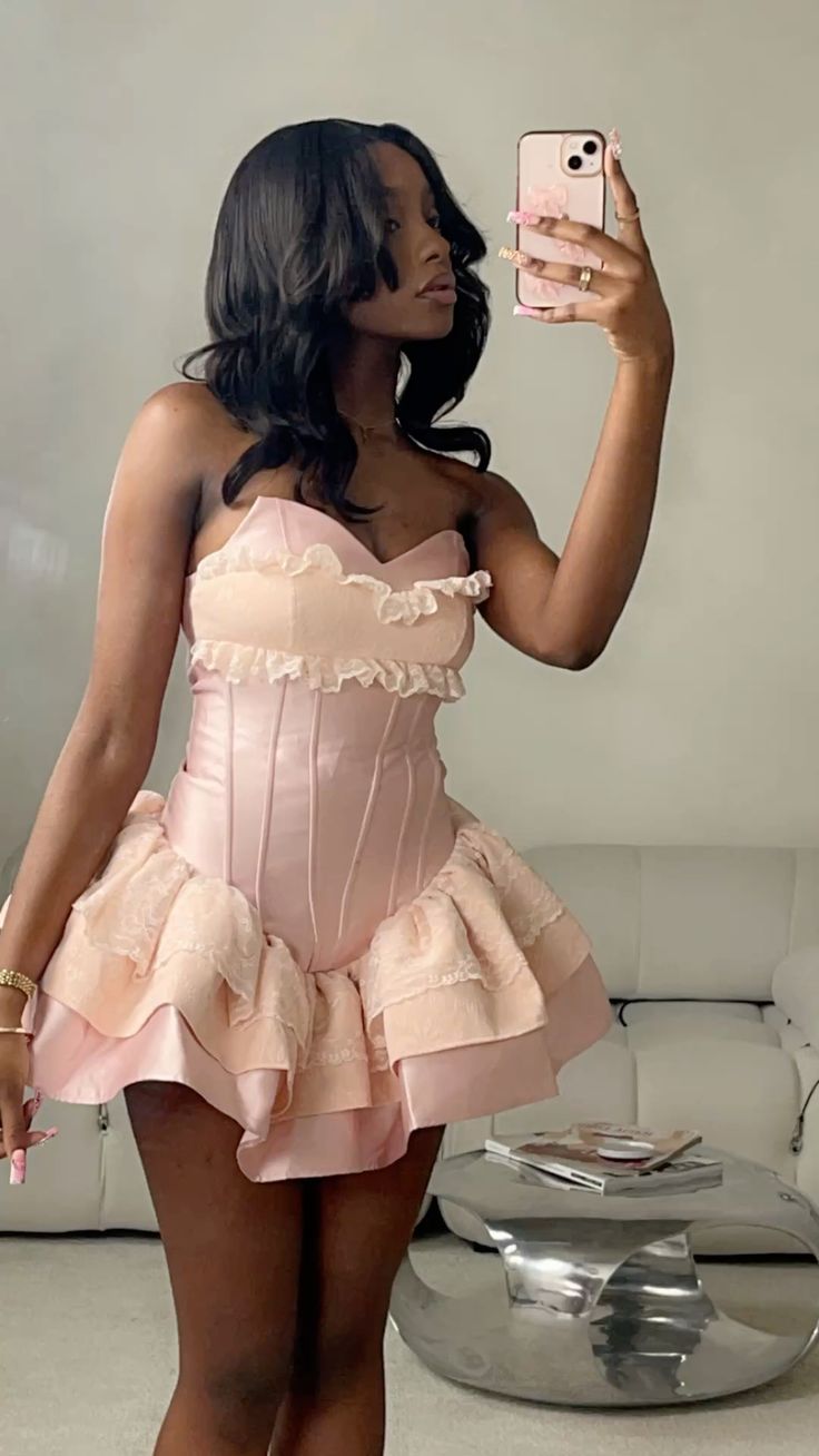 Modest Ball Gown Sweetheart Pink Satin Lace Short Formal 8th Grade Homecoming Dresses Middle School Cocktail Dress Hoco Outfits DH2589