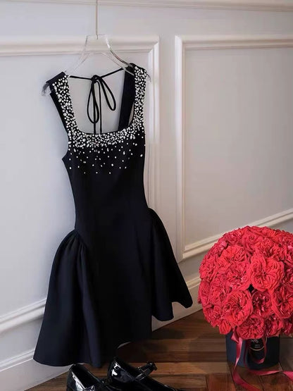 Cute Ball Gown Square Little Black Dress Short Mini Formal 8th Grade Homecoming Dresses Middle School Cocktail Dress Hoco Outfits DH2641