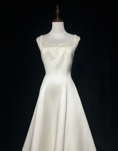 Robe de mariée vintage, robe de bal carrée, robe de mariée longue en satin ivoire, robes de mariée rétro, robes de mariée modestes DH2651