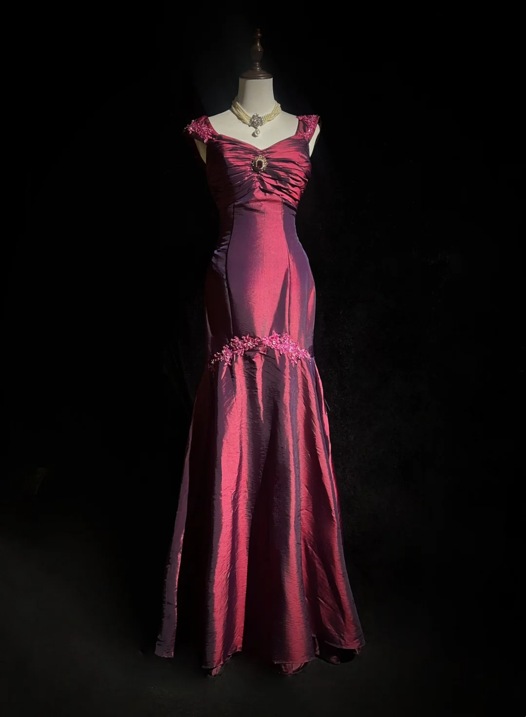 Retro Meerjungfrau Schatz Burgund Ärmellos Taft Lange Ballkleider Partykleid 18. Geburtstag Outfits Abschlusskleider DH2655