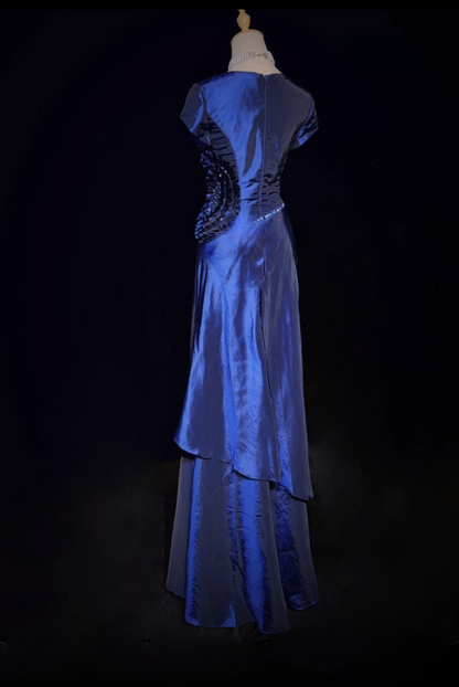 Retro A-Linie V-Ausschnitt Marineblau Kurze Ärmel Mit Silbernen Perlen Lange Blumen Ballkleider Partykleid 21. Geburtstag Outfits Abschlusskleider DH2660