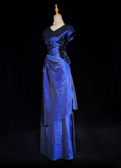 Retro A-Linie V-Ausschnitt Marineblau Kurze Ärmel Mit Silbernen Perlen Lange Blumen Ballkleider Partykleid 21. Geburtstag Outfits Abschlusskleider DH2660