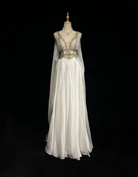Retro A-Linie V-Ausschnitt Weißer Chiffon mit Silber-Gold-Perlen Lange Blumen Ballkleider Partykleid 21. Geburtstag Outfits Ballkleider DH2662