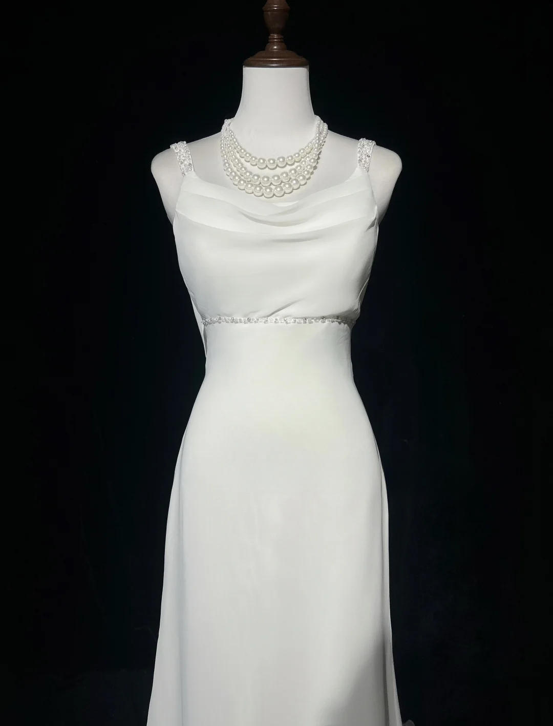 Robe de mariée vintage sirène bretelles spaghetti dos nu mousseline perles blanches longue robe de mariée robes de mariée rétro robes de mariée modestes DH2669