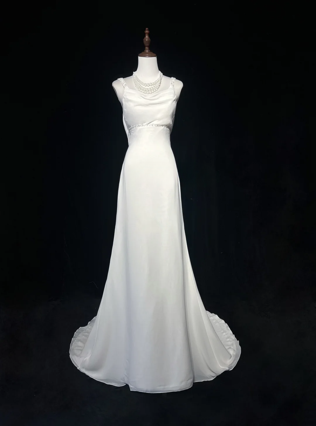 Robe de mariée vintage sirène bretelles spaghetti dos nu mousseline perles blanches longue robe de mariée robes de mariée rétro robes de mariée modestes DH2669