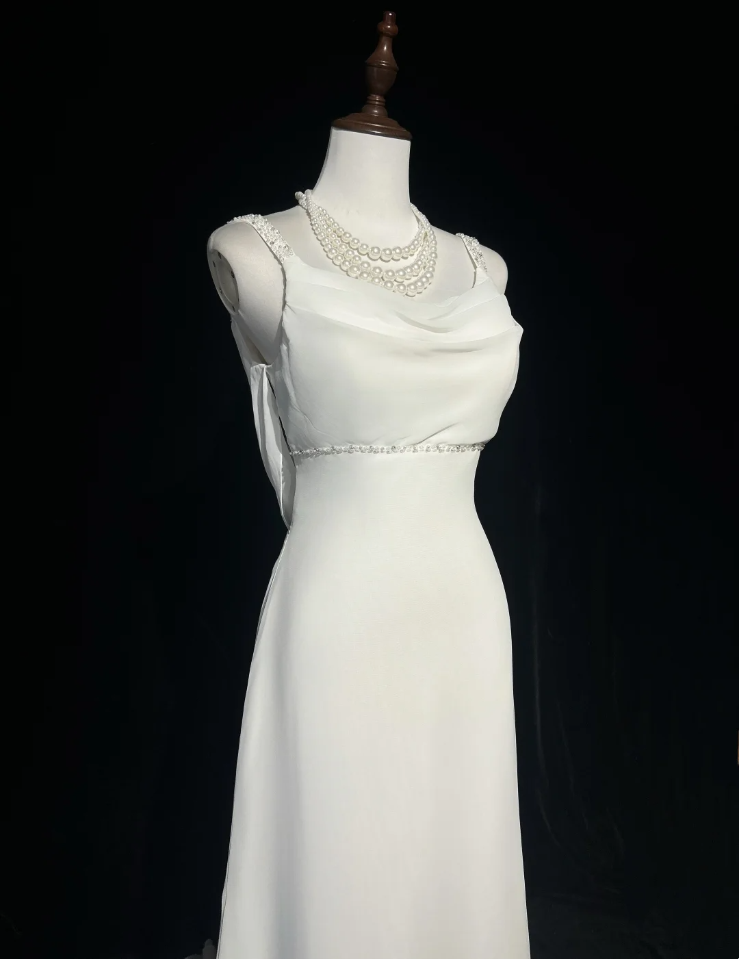 Robe de mariée vintage sirène bretelles spaghetti dos nu mousseline perles blanches longue robe de mariée robes de mariée rétro robes de mariée modestes DH2669