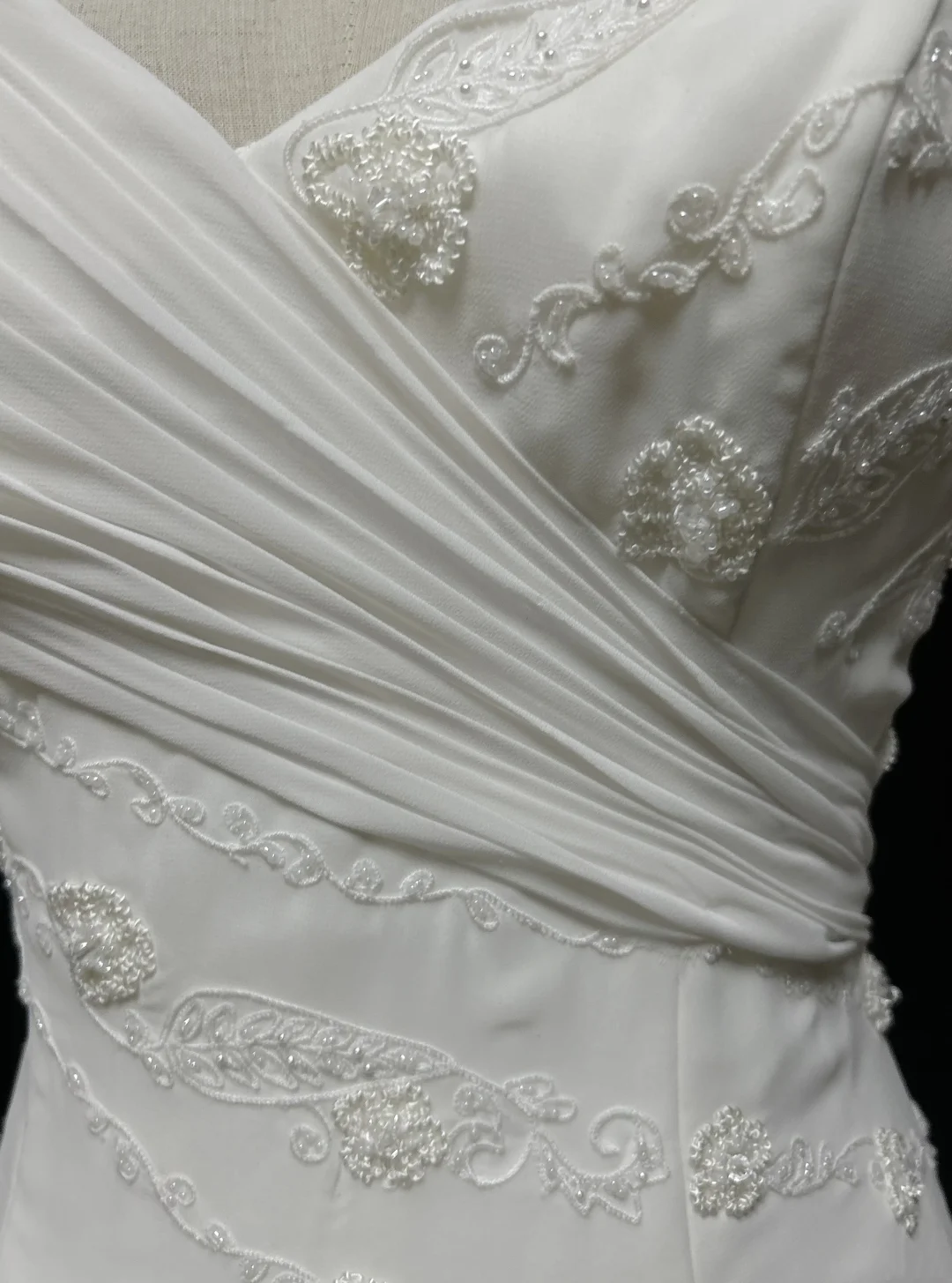 Robe de mariée vintage sirène bretelles spaghetti mousseline perles robe de mariée longue blanche robes de mariée rétro robes de mariée modestes DH2679