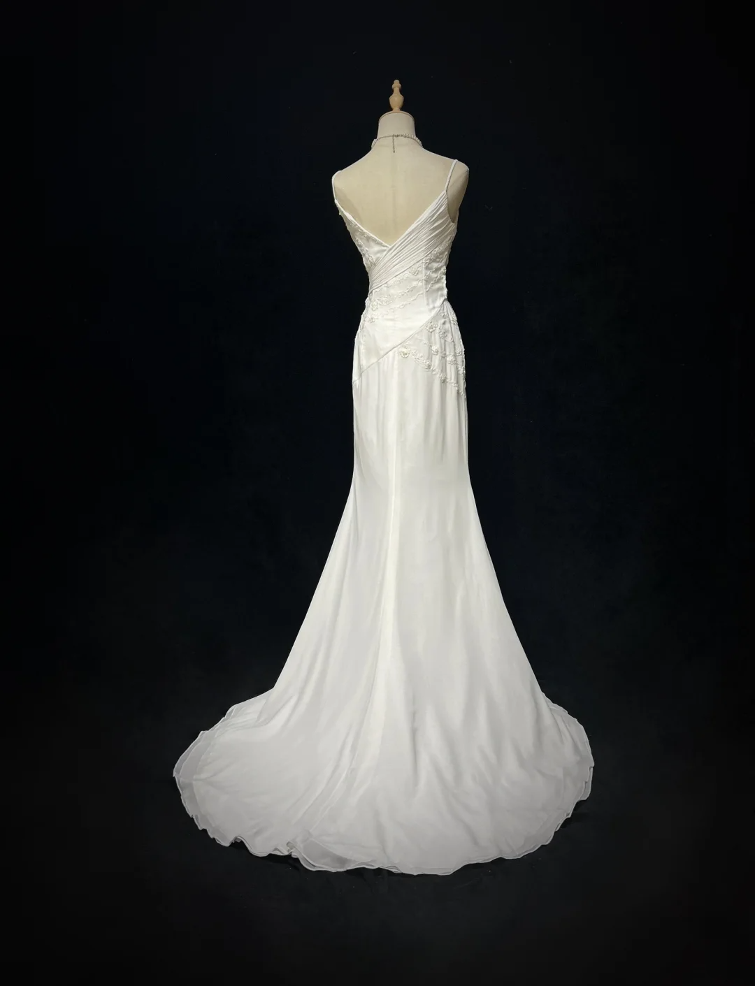 Robe de mariée vintage sirène bretelles spaghetti mousseline perles robe de mariée longue blanche robes de mariée rétro robes de mariée modestes DH2679