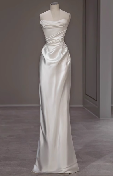 Süßes Ballkleid Spaghettiträger Silbergrau Mini Kurzes Formales Homecoming-Kleid Party Kurzes Ballkleid Hoco Kleider DH2684
