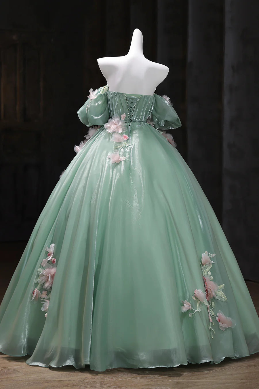 Süßes Ballkleid Spaghettiträger Silbergrau Mini Kurzes Formales Homecoming-Kleid Party Kurzes Ballkleid Hoco Kleider DH2684