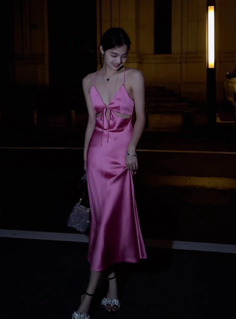 Süßes Ballkleid Spaghettiträger Silbergrau Mini Kurzes Formales Homecoming-Kleid Party Kurzes Ballkleid Hoco Kleider DH2684